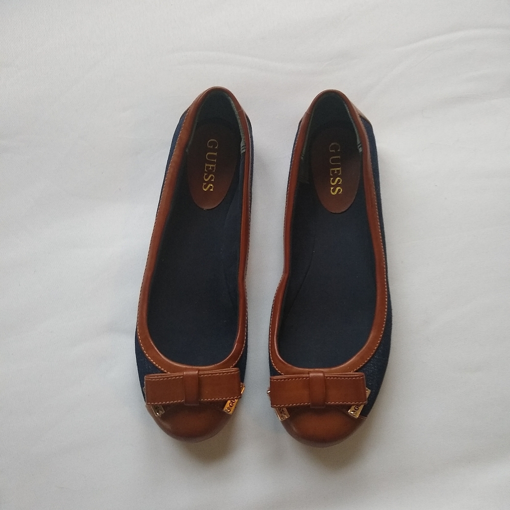 Guess flats Size 7.5